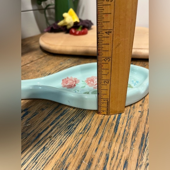 💚 Vintage Floral Spoon Rest – Signed 1966 - Picture 5 of 6